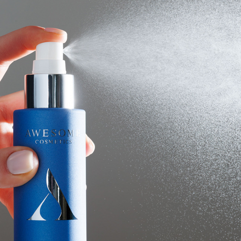 Odświeżenie na lato – esencje tonizujące w mgiełce, w których zakocha się Twoja skóra!